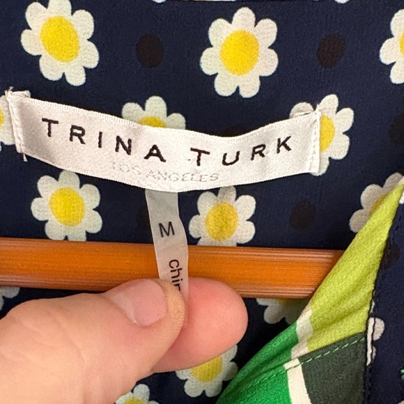 Trina Turk silk sunglasses print Midi Dress - Picture 4 of 9